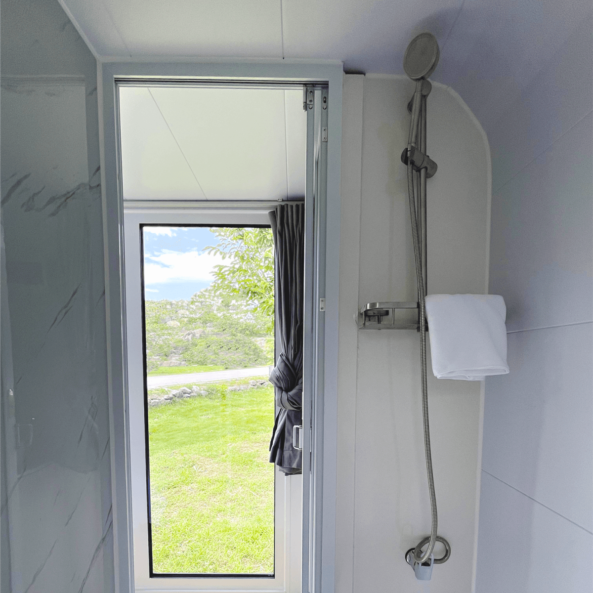 [CLEARANCE] Outdoor Living and Working Tiny House 13ft