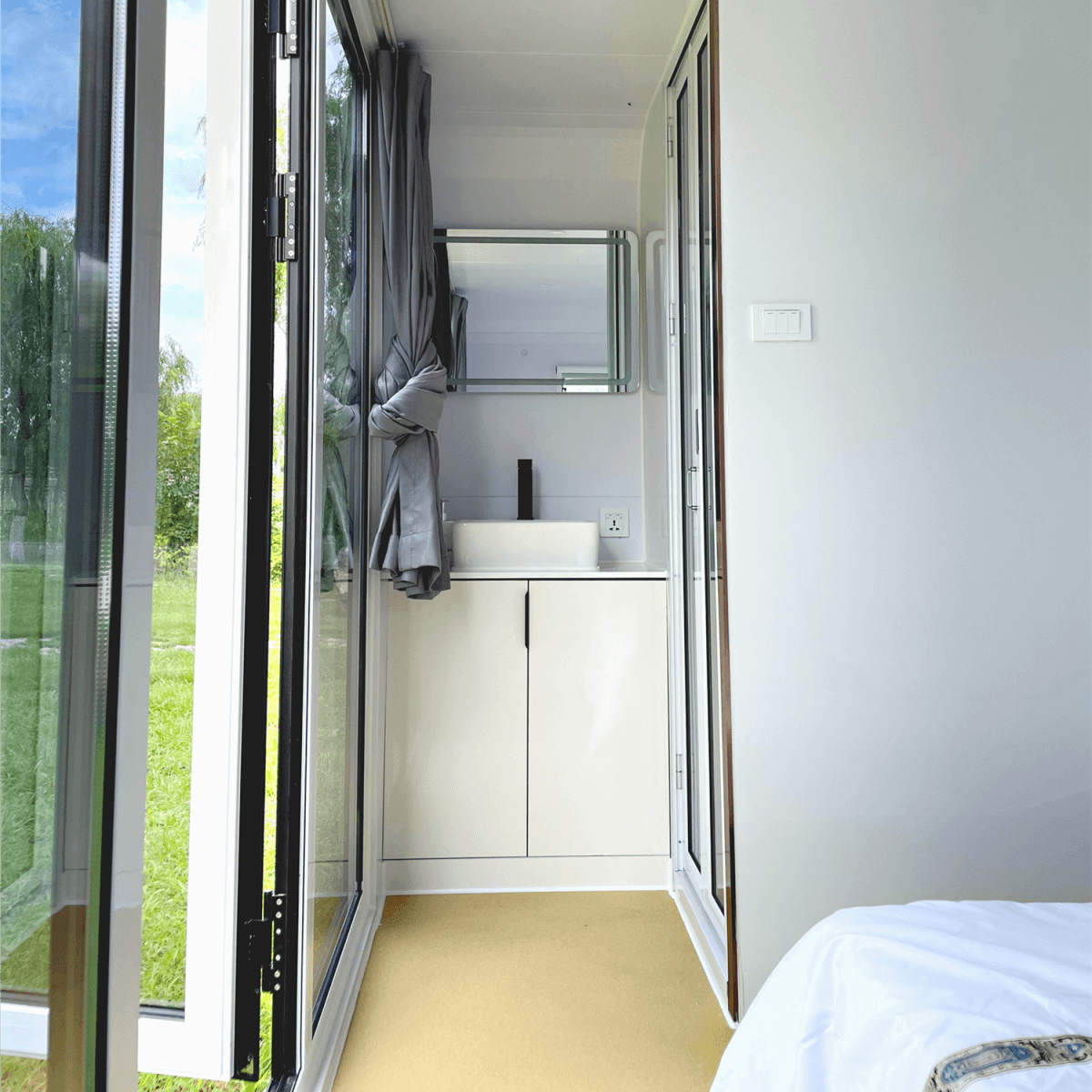 [CLEARANCE] Outdoor Living and Working Tiny House 13ft