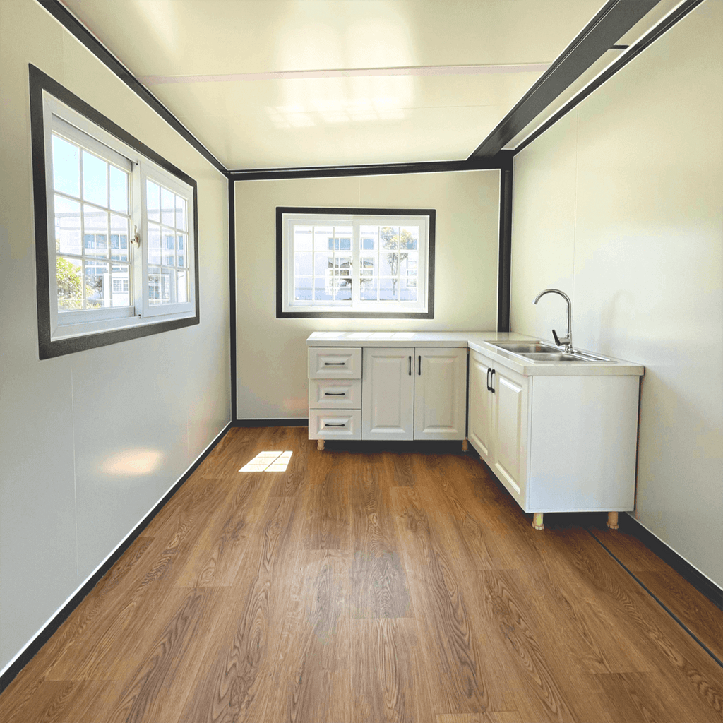 [CLEARANCE] Expandable Prefab House 19ft x 20ft with Cabinet