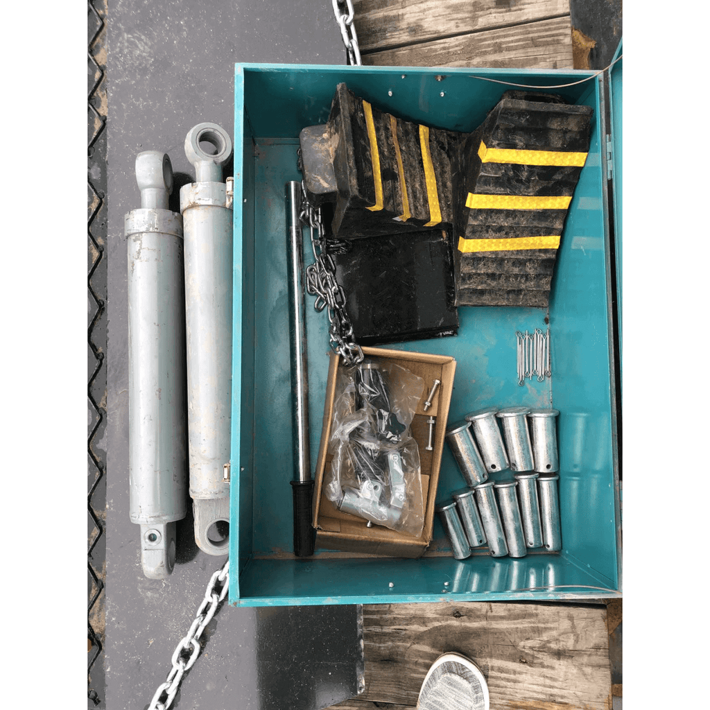 [CLEARANCE] 22,000 lb. Capacity Portable Loading Dock Ramps Yard Ramp