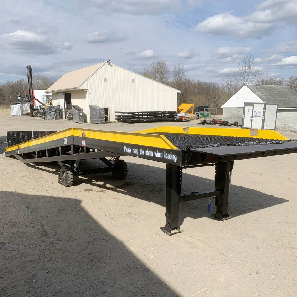 [CLEARANCE] 22,000 lb. Capacity Portable Loading Dock Ramps Yard Ramp