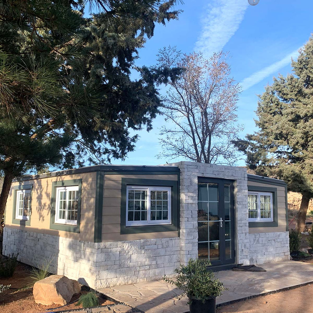 [CLEARANCE] Expandable Prefab House 19ft x 20ft with Cabinet